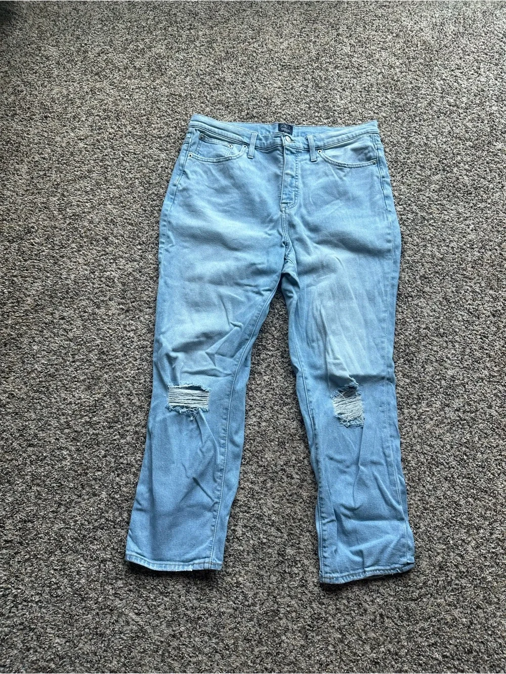 J.Crew Essential straight jean in all-day stretch size 32